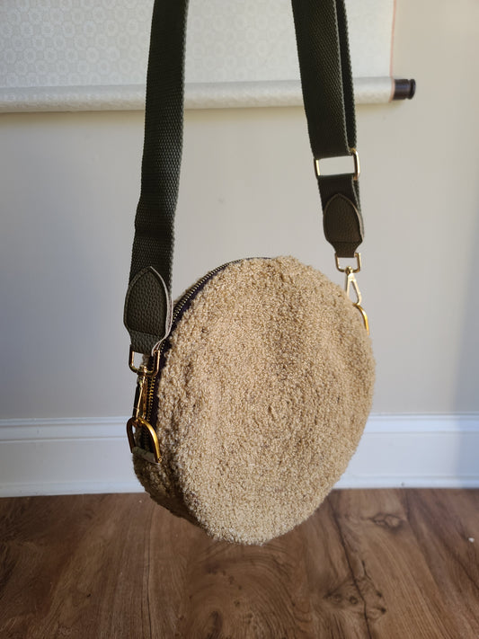 Cozy Circle Crossbody - Cookie Dough