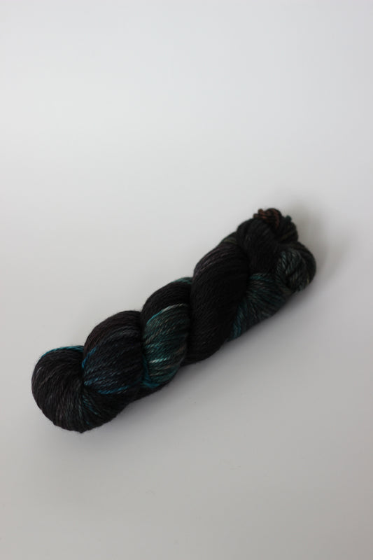 OOAK - Deep Blue - Worsted (old base)